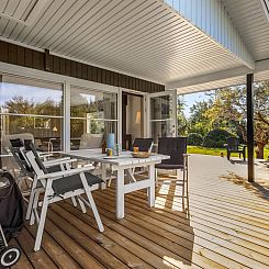 Vakantiehuis "Tameran" - 1km from the sea