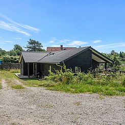 Vakantiehuis "Gunver" - 150m from the sea