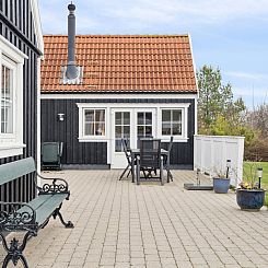 Vakantiehuis "Franka" - 1.1km from the sea
