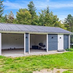 Vakantiehuis "Elfrede" - 900m from the sea