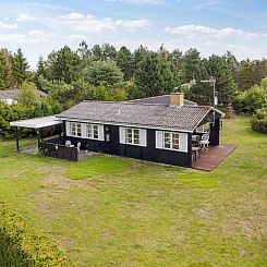 Vakantiehuis "Brunhilde" - 850m from the sea