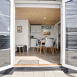 Vakantiehuis "Enid" - 700m from the sea