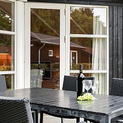 Vakantiehuis "Nafni" - 200m from the sea