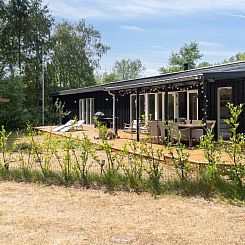 Vakantiehuis "Rajka" - 800m from the sea