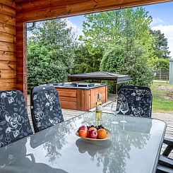 Vakantiehuis "Dora" - 180m from the sea