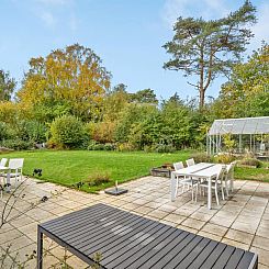 Vakantiehuis "Aino" - 1km from the sea