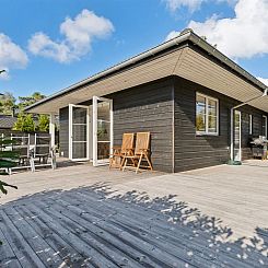 Vakantiehuis "Alvia" - 1.6km from the sea