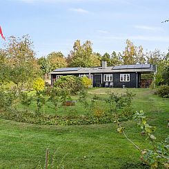 Vakantiehuis "Domi" - 1.3km from the sea