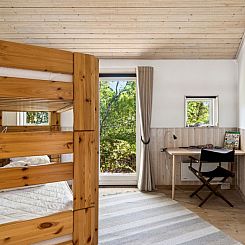Vakantiehuis "Magh" - 400m from the sea