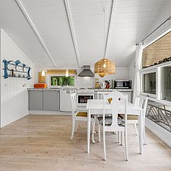 Vakantiehuis "Nnykka" - 125m from the sea