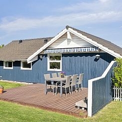 Vakantiehuis "Sukie" - 100m from the sea
