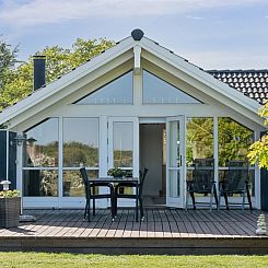 Vakantiehuis "Sukie" - 100m from the sea