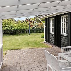 Vakantiehuis "Skrolan" - 200m from the sea