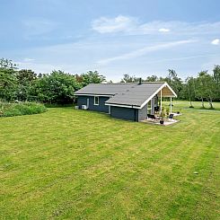 Vakantiehuis "Luukas" - 150m from the sea