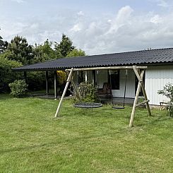 Vakantiehuis "Ylvie" - 500m from the sea