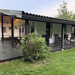 Vakantiehuis "Ylvie" - 500m from the sea
