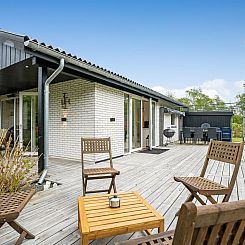 Vakantiehuis "Johanna" - 400m from the sea