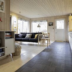 Vakantiehuis "Iivo" - 1.3km from the sea