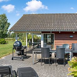 Vakantiehuis "Hughe" - 300m from the sea