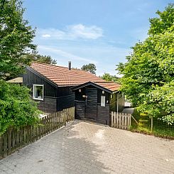 Vakantiehuis "Allie" - 150m from the sea