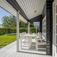 Vakantiehuis "Lamberthus" - 600m from the sea