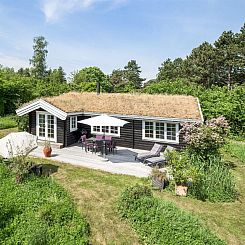 Vakantiehuis "Ottil" - 1km from the sea