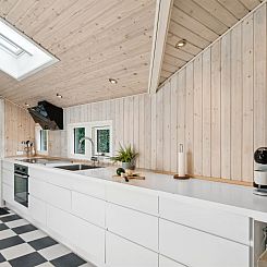 Vakantiehuis "Batsha" - 350m from the sea