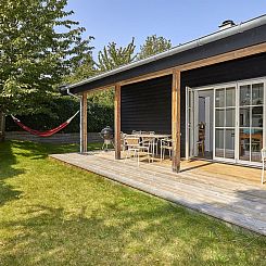 Vakantiehuis "Emely" - 700m from the sea