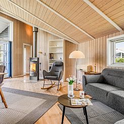 Vakantiehuis "Winona" - 250m from the sea