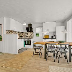 Vakantiehuis "Hendrina" - 500m from the sea