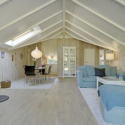 Vakantiehuis "Liselotta" - 550m from the sea