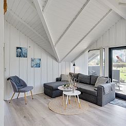 Vakantiehuis "Roderich" - 400m from the sea