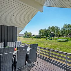 Vakantiehuis "Domna" - 800m from the sea