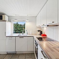 Vakantiehuis "Iris" - 300m from the sea