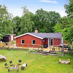 Vakantiehuis "Nicolas" - 500m from the sea