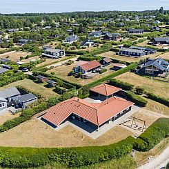 Vakantiehuis "Athislus" - 1.1km from the sea