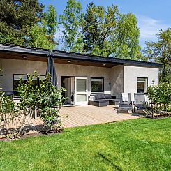 Vakantiehuis "Roze" - 450m from the sea