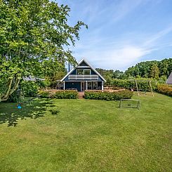 Vakantiehuis "Hekla" - 150m from the sea