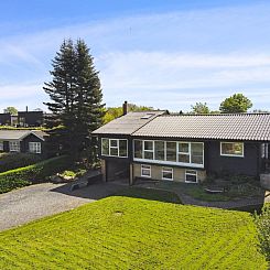 Vakantiehuis "Sölvy" - 300m from the sea