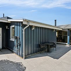Vakantiehuis "Avni" - 300m from the sea
