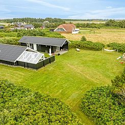 Vakantiehuis "Kamile" - 400m from the sea