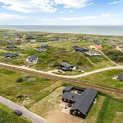 Vakantiehuis "Konrad" -  from the sea