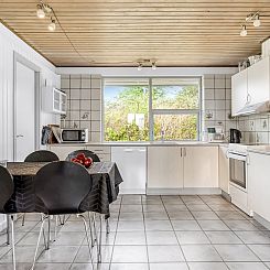 Vakantiehuis "Lillebror" - 200m from the sea