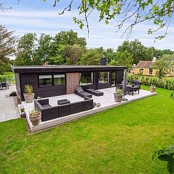 Vakantiehuis "Ekatarina" - 125m from the sea