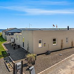 Vakantiehuis "Bjarni" - 180m from the sea
