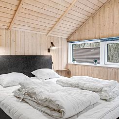 Vakantiehuis "Melisa" - 28km from the sea