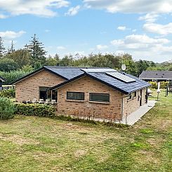 Vakantiehuis "Mirija" - 350m from the sea