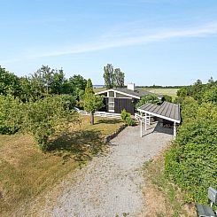 Vakantiehuis "Drine" - 700m from the sea