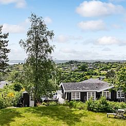 Vakantiehuis "Harda" - 800m from the sea