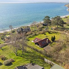 Vakantiehuis "Asel" - 25m from the sea